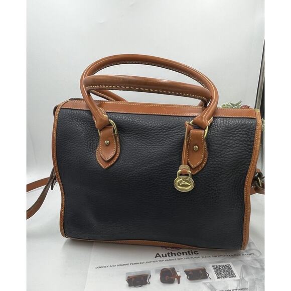 Authenticated Vintage Dooney & Bourke Navy Tan All Weather Leather Satchel Duck - Picture 3 of 10